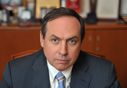 Никонов Вячеслав Алексеевич